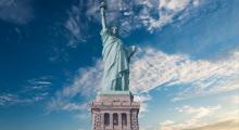 Freiheitsstatue Reisen unter Trumo